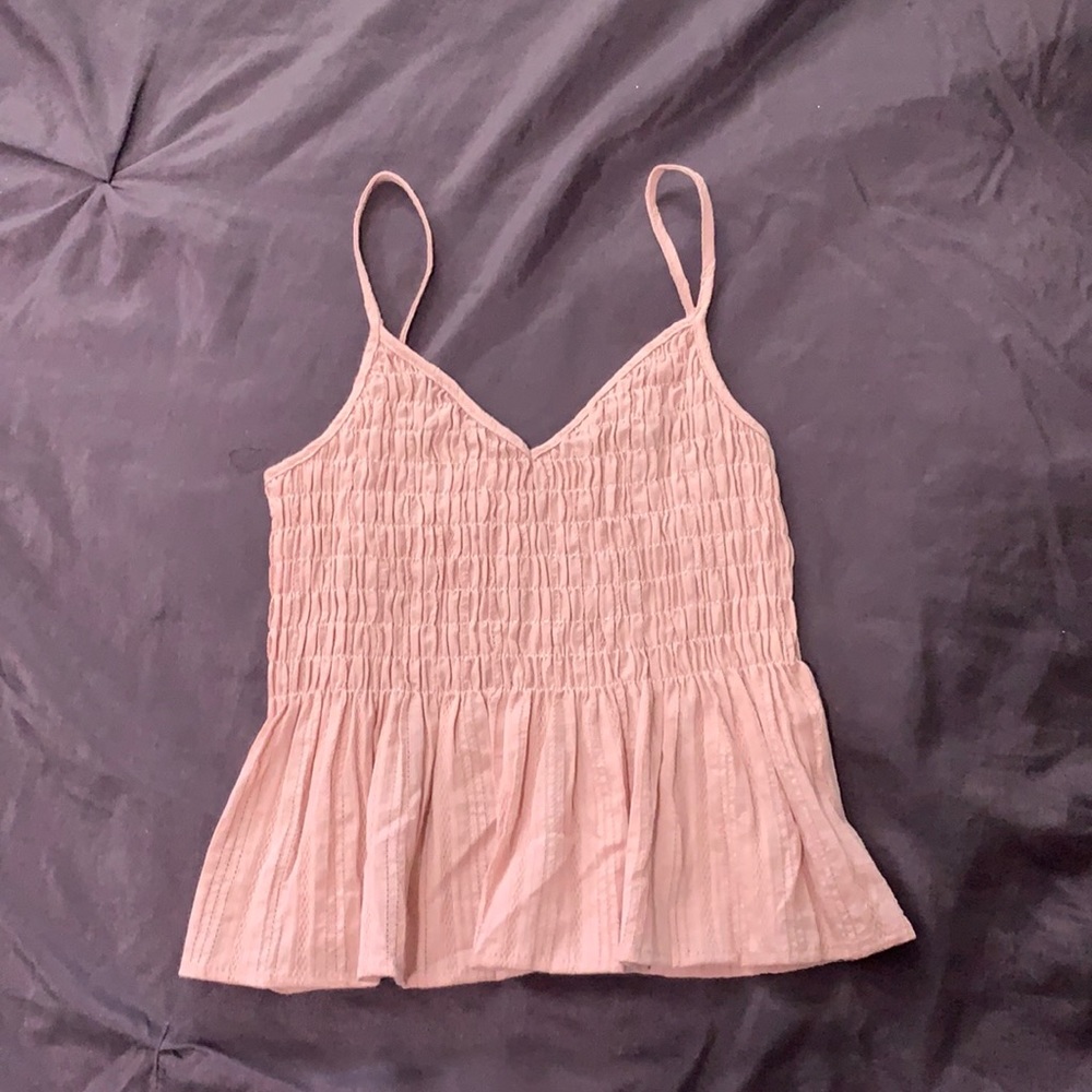 Creamy pink flowy tank top